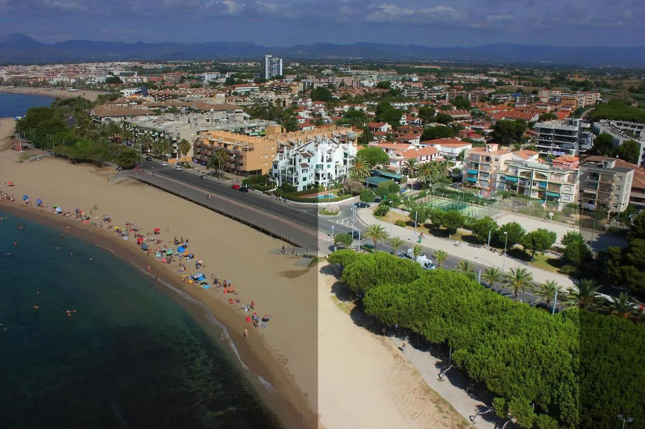 Merce Only Families Cambrils 0*,  Spain